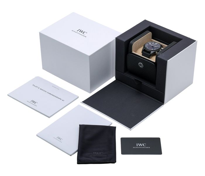 IWC Pilot's Chrono IW389401